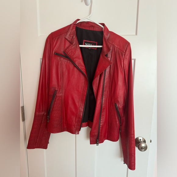 Dark red leather jacket. Worn once. The jacket is beautiful lightweight. - Picture 1 of 3